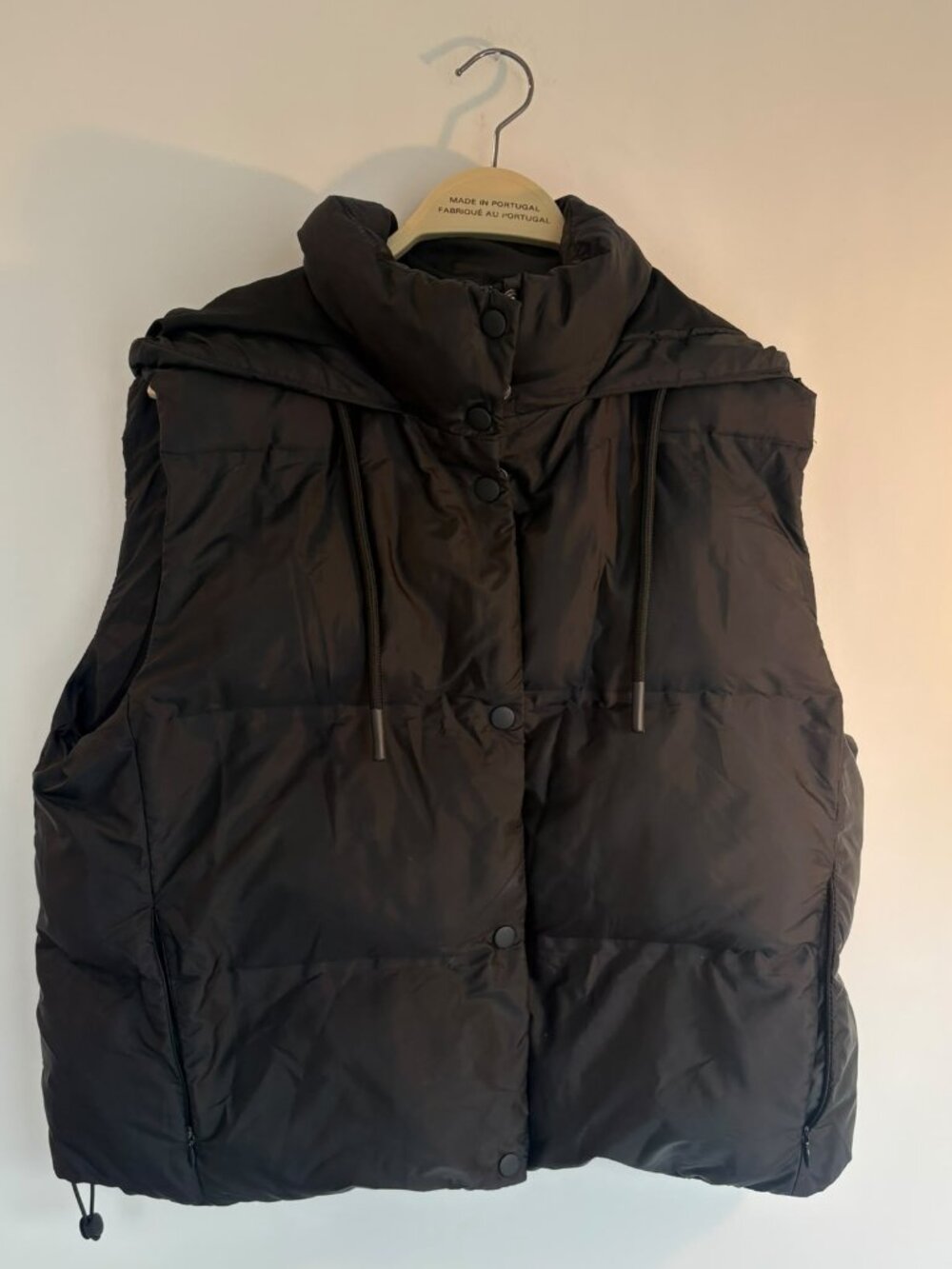 Zara Black Oversized Hooded Puffer Vest – Size M